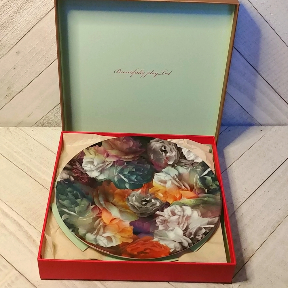 NEW Portmeirion Ted Baker Set of 2 Plates Bone China